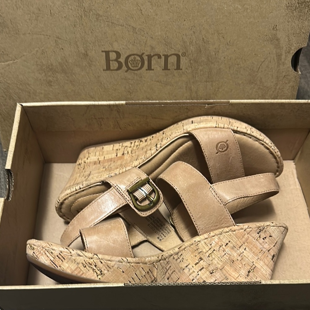 Born Women's Tan Wedge Sandals